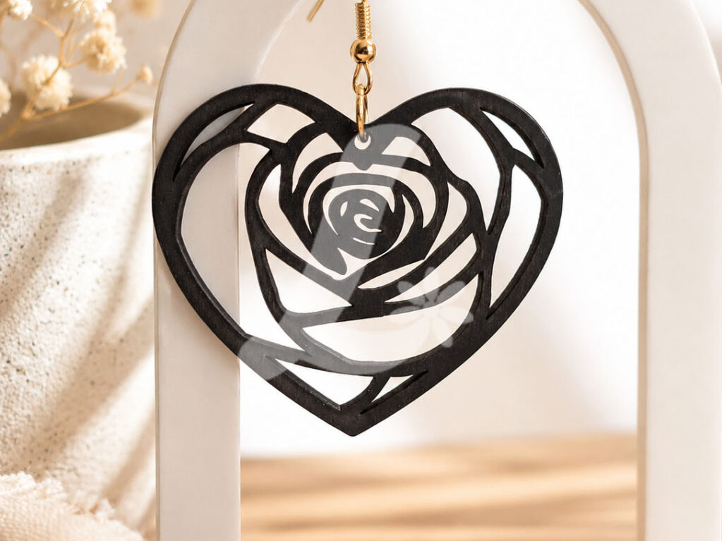 boucles d'oreilles romance noire